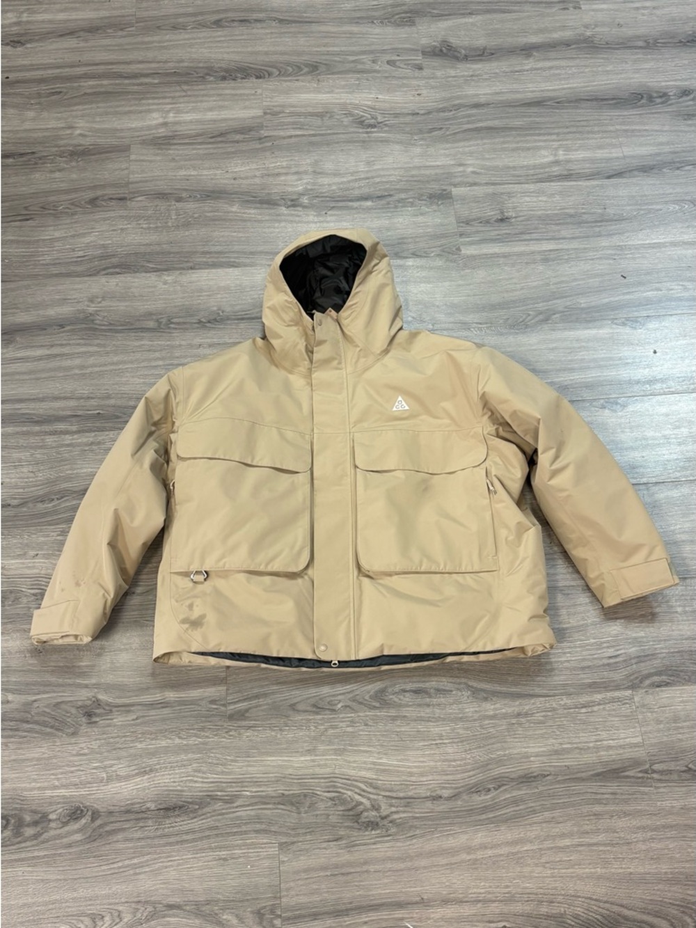 Nike ACG Beige Hooded Outdoor Jacket with Chest Pockets